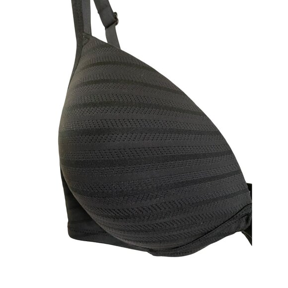 Warners Black Lightly Padded Underwire Bra With Adjustable Straps Size 38C - Picture 2 of 7